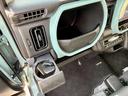 車内をスッキリ使うなら収納も大切★小物の置き場所にも注目です!
