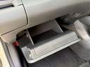 車内をスッキリ使うなら収納も大切★小物の置き場所にも注目です!