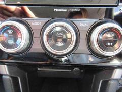 車内の温度を一定に保つことが出来るオートエアコン付きです。　ダイヤルを回すだけで温度、風量などの調整が簡単にできます。ワンオーナー／禁煙車ですので嫌な臭いが無くて快適です。 6