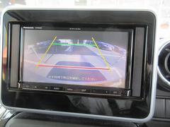 バックカメラで駐車も安心です♪ 6