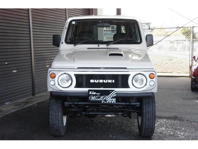 ジムニー ランドベンチャー　スプリング２インチリフトＵＰ・社外グリル・社外Ｆ・Ｒバンパー・社外アルミ・４ＷＤ・パワーステアリング・修復歴ナシ・４人乗り（2枚目）