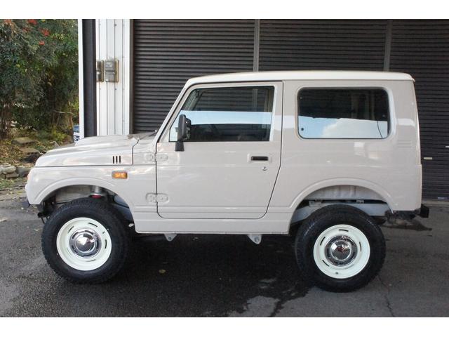 ジムニー ランドベンチャー　スプリング２インチリフトＵＰ・社外グリル・社外Ｆ・Ｒバンパー・社外アルミ・４ＷＤ・パワーステアリング・修復歴ナシ・４人乗り（5枚目）