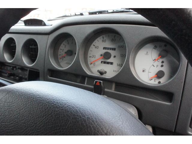 ジムニー ランドベンチャー　スプリング２インチリフトＵＰ・社外グリル・社外Ｆ・Ｒバンパー・社外アルミ・４ＷＤ・パワーステアリング・修復歴ナシ・４人乗り（10枚目）