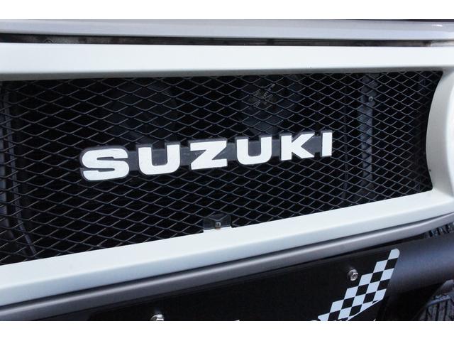 ジムニー ランドベンチャー　スプリング２インチリフトＵＰ・社外グリル・社外Ｆ・Ｒバンパー・社外アルミ・４ＷＤ・パワーステアリング・修復歴ナシ・４人乗り（21枚目）