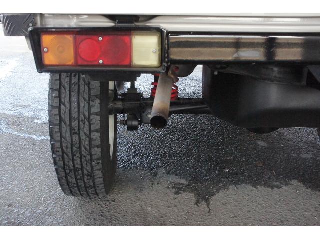 ジムニー ランドベンチャー　スプリング２インチリフトＵＰ・社外グリル・社外Ｆ・Ｒバンパー・社外アルミ・４ＷＤ・パワーステアリング・修復歴ナシ・４人乗り（29枚目）