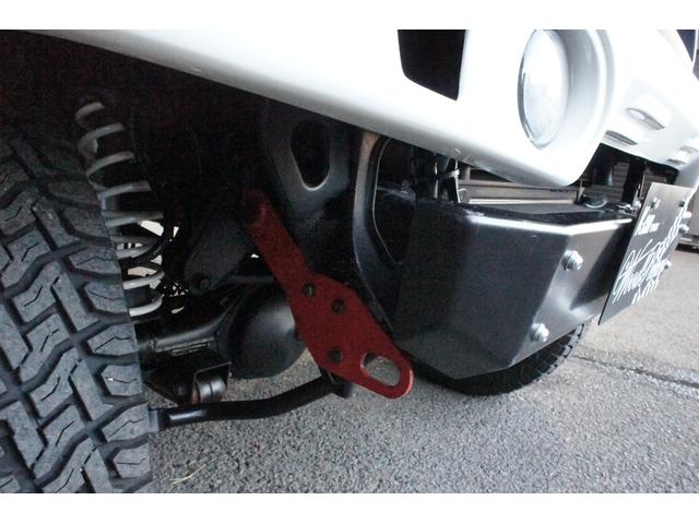 ジムニー ＸＧ　リフトＵＰ・社外前後バンパー・社外ホイール・リアナンバー移設・社外マフラー・ルーフキャリア・リアラダー・ステップ（28枚目）