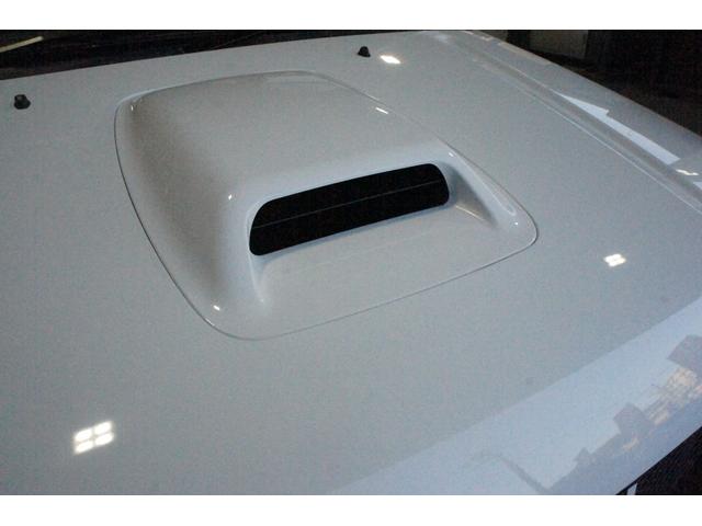 ジムニー ＸＧ　リフトＵＰ・社外前後バンパー・社外ホイール・リアナンバー移設・社外マフラー・ルーフキャリア・リアラダー・ステップ（34枚目）