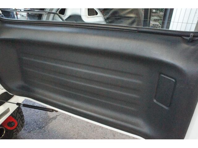 ジムニー ＸＧ　リフトＵＰ・社外前後バンパー・社外ホイール・リアナンバー移設・社外マフラー・ルーフキャリア・リアラダー・ステップ（48枚目）