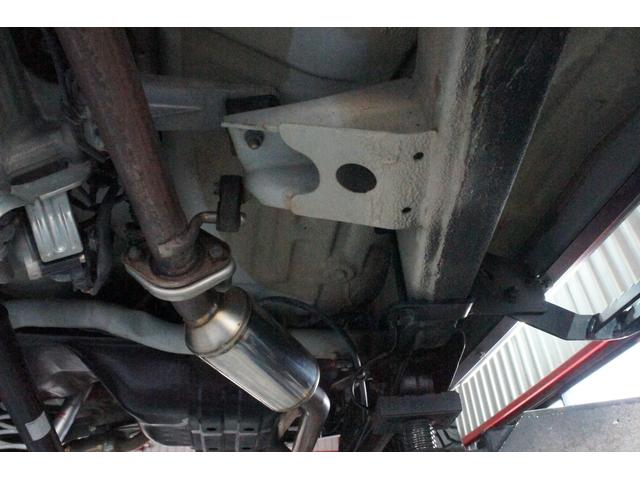 ジムニー ＸＧ　リフトＵＰ・社外前後バンパー・社外ホイール・リアナンバー移設・社外マフラー・ルーフキャリア・リアラダー・ステップ（68枚目）