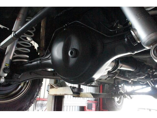 ジムニー ＸＧ　リフトＵＰ・社外前後バンパー・社外ホイール・リアナンバー移設・社外マフラー・ルーフキャリア・リアラダー・ステップ（72枚目）