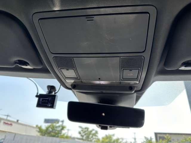 レンジローバーイヴォーク ベースグレード 4WD 衝突被害軽減システム 純正AW(10枚目)