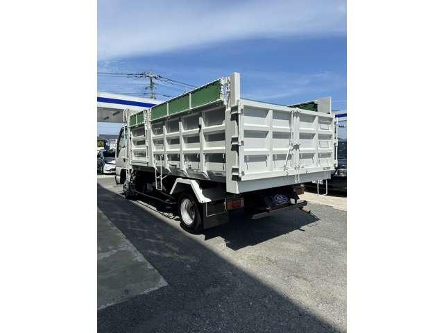 エルフトラック 　２ｔファームダンプ　エアコン　パワステ　パワーウインドウ　キーレス（6枚目）