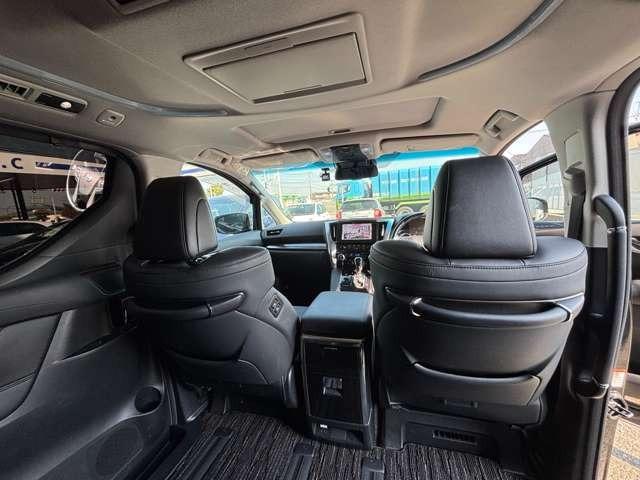アルファードハイブリッド Ｇ　Ｌパッケージ　ハイブリッド車　ＳＲ　両側電動スライド　ドラレコ　ＬＥＤライト　ＨＤＤナビ　フルセグＴＶ　全方位カメラ　ミュージックプレイヤー接続可　衝突被害軽減ブレーキ　アダプティブクルーズコントロール（15枚目）
