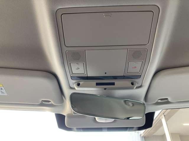 ディフェンダー １１０Ｓ　Ｐ３００　レーンキープ　４ＷＤ　衝突被害軽減ブレーキ　アダプティブクルーズコントロール　ヒルディセントコントロール　ディスプレイオーディオ・全方位カメラ　オートマチックハイビーム　電動シート（22枚目）