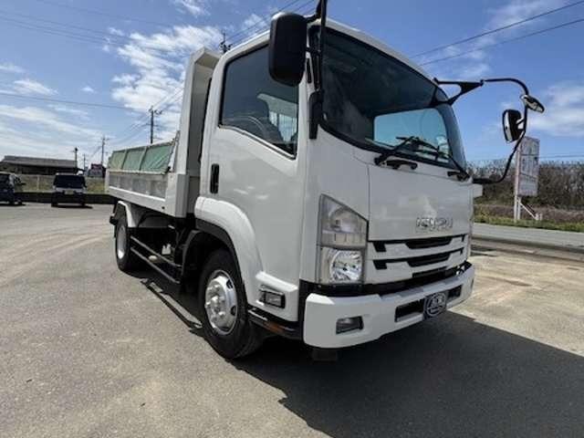 フォワード 　４．０ｔダンプ　エアコン　パワステ　パワーウインドウ　キーレス（5枚目）