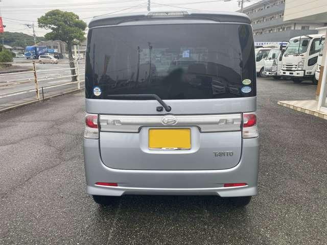 タント カスタムＲＳ　リア左側パワースライドドア　セキュリティ　運転席助手席エアバッグ　ＡＵＴＯエアコン　リモコンキー　ターボ車　フルフラットシート　ＰＳ　パワーウインド　安全ボディ　運転席エアバック　ＡＢＳ　ベンチシー（10枚目）