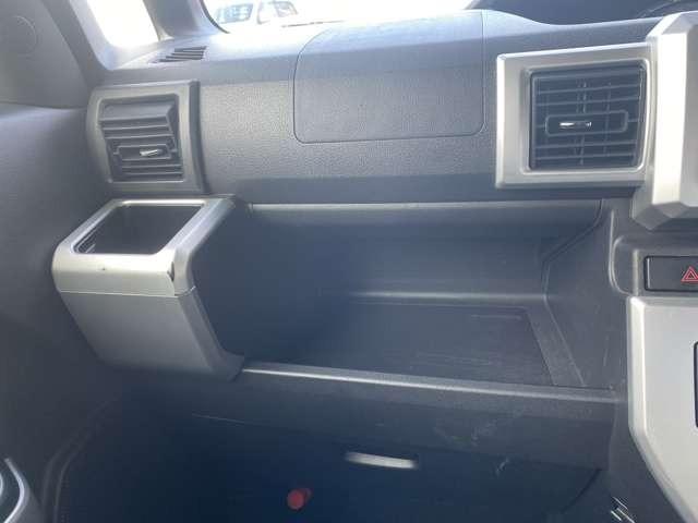 ウェイク Ｇ　セキュリティーアラーム　横滑防止装置　ターボ車　両側自動ドア　Ｗエアバック　アイドリングストップ　スマートキー　ベンチシート　エアコン　パワステ　オートライト　衝突安全ボディ　エアバック　ＡＢＳ（21枚目）