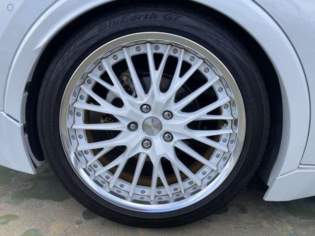 プリウス Ｚ　リアカメラ　Ｂｌｕｅｔｏｏｔｈオーディオ　プリクラッシュ　追従型クルコン　オートライト　レーンアシスト　ＡＣ１００Ｖ電源　オートマチックハイビーム　前席シートヒーター　ＡＣ　ＥＴＣ付（18枚目）