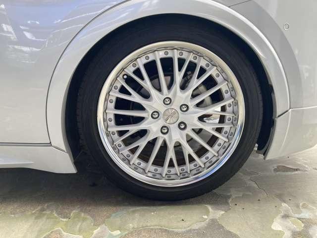 プリウス Ｚ　リアカメラ　Ｂｌｕｅｔｏｏｔｈオーディオ　プリクラッシュ　追従型クルコン　オートライト　レーンアシスト　ＡＣ１００Ｖ電源　オートマチックハイビーム　前席シートヒーター　ＡＣ　ＥＴＣ付（19枚目）