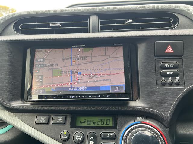 アクア S ETC バックカメラ ナビ アルミホイール スマートキー 電動格納ミラー CVT 衝突安全ボディ ABS ESC Bluetooth エアコン パワーステアリング パワーウィンドウ 運転席エアバッグ(4枚目)