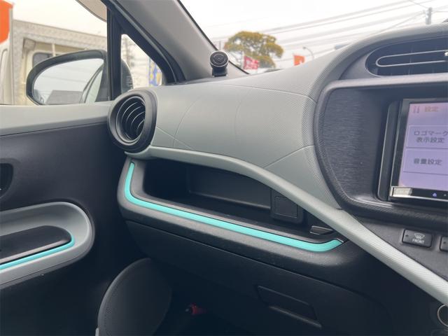 アクア S ETC バックカメラ ナビ アルミホイール スマートキー 電動格納ミラー CVT 衝突安全ボディ ABS ESC Bluetooth エアコン パワーステアリング パワーウィンドウ 運転席エアバッグ(40枚目)