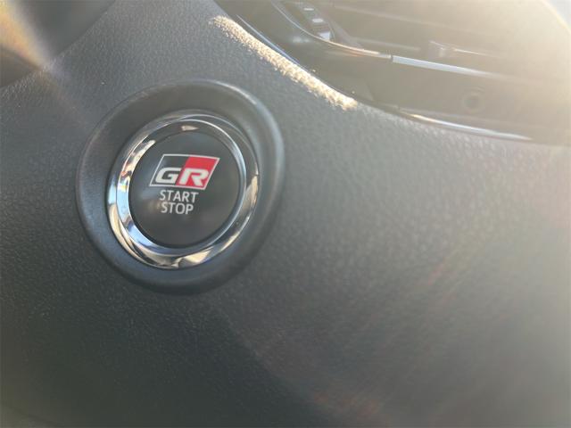 C-HR S GRスポーツ ドライブレコーダー ETC 全周囲カメラ オートクルーズコントロール レーンアシスト 衝突被害軽減システム オートマチックハイビーム オートライト LEDヘッドランプ アルミホイール スマートキー(24枚目)