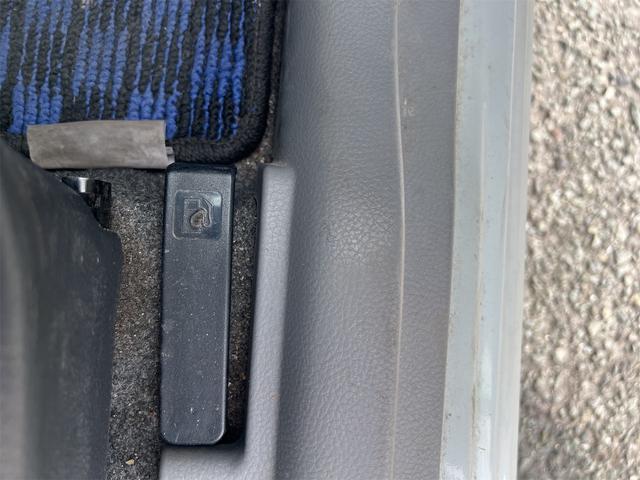 ワゴンＲ ＦＸリミテッド　スマートキー　電動格納ミラー　ベンチシート　ＡＴ　盗難防止システム　ＡＢＳ　ＣＤ　アルミホイール　衝突安全ボディ　エアコン　パワーステアリング　パワーウィンドウ（36枚目）