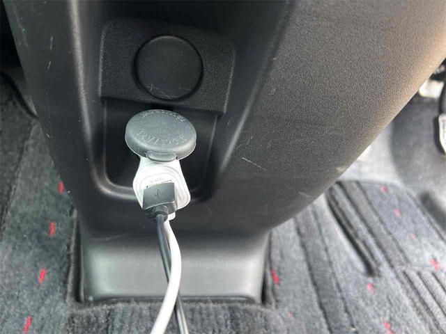 スペーシアカスタム ハイブリッドＧＳ　ＥＴＣ　バックカメラ　両側スライド・片側電動　ナビ　クリアランスソナー　レーンアシスト　衝突被害軽減システム　オートライト　ＬＥＤヘッドランプ　スマートキー　アイドリングストップ　電動格納ミラー（40枚目）