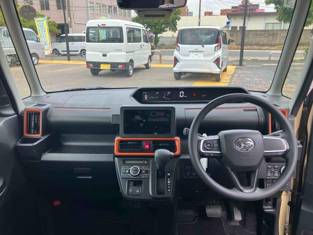 タント ファンクロス　ワンオーナー　キーレスエントリー　スマートキ－　アルミ　記録簿　エアバック　ＡＢＳ（15枚目）