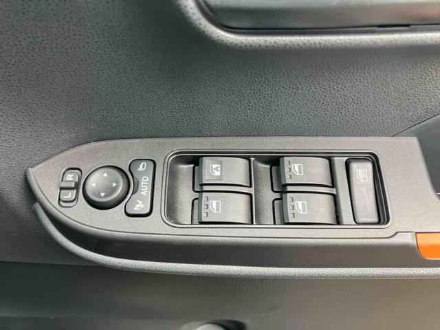 タント ファンクロス　ワンオーナー　キーレスエントリー　スマートキ－　アルミ　記録簿　エアバック　ＡＢＳ（26枚目）