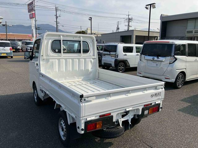 ハイゼットトラック スタンダード　整備記録簿　パワステ付　切替式４ＷＤ　エアコン付　シングルエアバッグ　ＡＢＳ（9枚目）