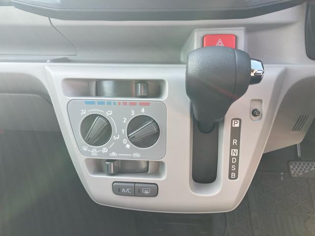ミライース Ｘ　ＳＡＩＩＩ　キーレスエントリーシステム　運転席エアバッグ　整備記録簿有　ＡＢＳ（11枚目）