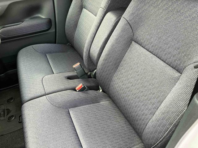 ムーヴ ＲＳ　ターボ車　点検記録簿　キーフリー　ＡＢＳ　アルミホイール　スマートキー（13枚目）