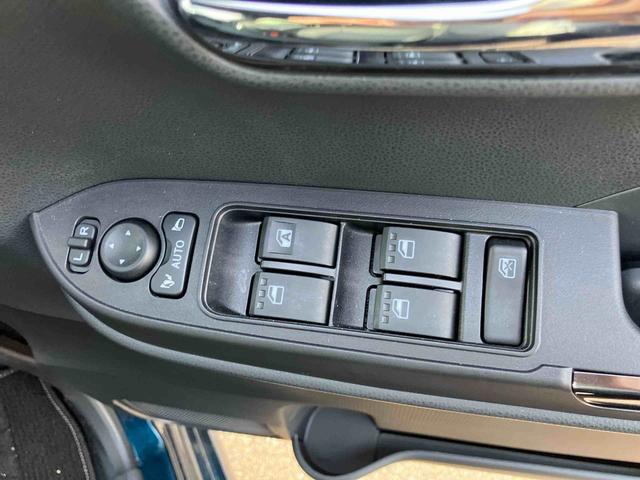 タント カスタムＸ　キーレススタートシステム　スマートキー　点検記録簿　ＡＢＳ付　アルミホイール　エアバック（22枚目）