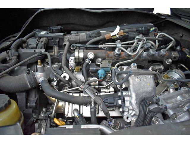ハイエースバン ロングスーパーＧＬ　４型　３ヶ月３０００ｋｍ保証付き　ＬＥＤヘッドライト・ナビ・ＴＶ・バックモニター・社外アルミホイール付き　フロントガラス（クールベール）（20枚目）