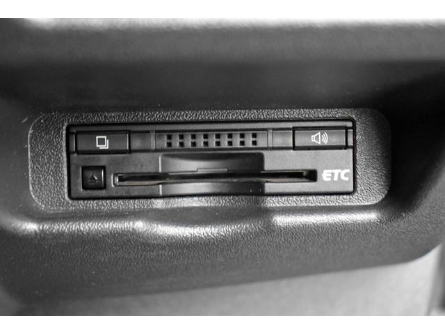 ハイエースバン ロングスーパーＧＬ　４型　３ヶ月３０００ｋｍ保証付き　ＬＥＤヘッドライト・ナビ・ＴＶ・バックモニター・社外アルミホイール付き　フロントガラス（クールベール）（24枚目）