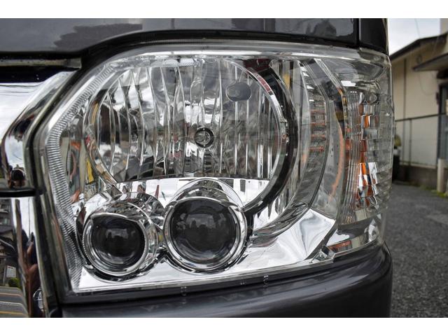 ハイエースバン ロングスーパーＧＬ　４型　３ヶ月３０００ｋｍ保証付き　ＬＥＤヘッドライト・ナビ・ＴＶ・バックモニター・社外アルミホイール付き　フロントガラス（クールベール）（26枚目）