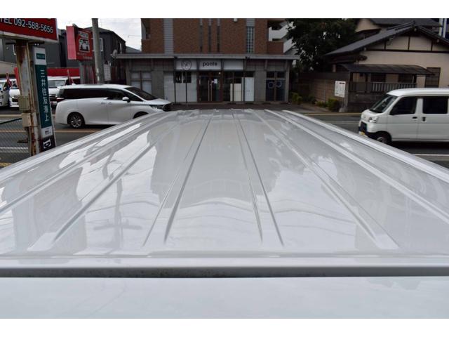 ハイエースバン スーパーＧＬ　ダークプライムＩＩ　５型・ワンオーナー禁煙車・純正ＬＥＤヘッドライト・スマートキー・ナビ・ＴＶ・純正バックモニター内蔵防眩インナーミラー・フルエアロ・ＡＣ１００Ｖ付き（33枚目）