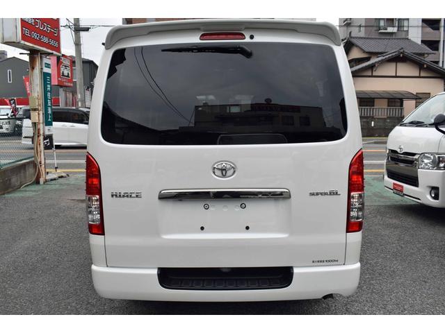 ハイエースバン スーパーＧＬ　ダークプライムＩＩ　５型　１２ヶ月２００００ｋｍ保証付き　純正ＬＥＤヘッドライト・スマートキー・ナビ・ＴＶ・バックモニター・モデリスタエアロ・トヨタセーフティーセンス・Ｗエアバック付き（8枚目）