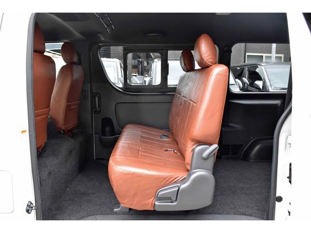 ハイエースバン スーパーＧＬ　ダークプライムＩＩ　５型　１２ヶ月２００００ｋｍ保証付き　純正ＬＥＤヘッドライト・スマートキー・ナビ・ＴＶ・バックモニター・モデリスタエアロ・トヨタセーフティーセンス・Ｗエアバック付き（12枚目）