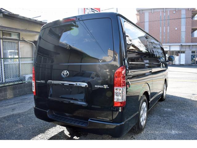ハイエースバン スーパーＧＬ　ダークプライム　４型　１２ヶ月２００００ｋｍ保証付き　純正ＬＥＤヘッドライト・スマートキー・ナビ・ＴＶ・ＴＥＣ・フリップダウンモニター付き（7枚目）