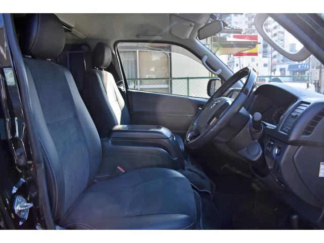 ハイエースバン スーパーＧＬ　ダークプライム　４型　１２ヶ月２００００ｋｍ保証付き　純正ＬＥＤヘッドライト・スマートキー・ナビ・ＴＶ・ＴＥＣ・フリップダウンモニター付き（9枚目）