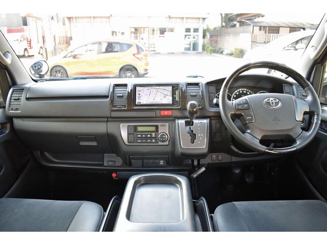 ハイエースバン スーパーＧＬ　ダークプライム　４型　１２ヶ月２００００ｋｍ保証付き　純正ＬＥＤヘッドライト・スマートキー・ナビ・ＴＶ・ＴＥＣ・フリップダウンモニター付き（11枚目）