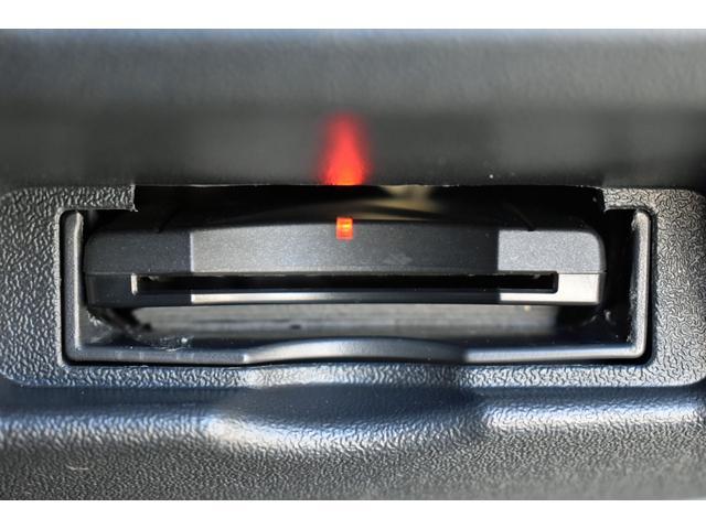 ハイエースバン スーパーＧＬ　ダークプライム　４型　１２ヶ月２００００ｋｍ保証付き　純正ＬＥＤヘッドライト・スマートキー・ナビ・ＴＶ・ＴＥＣ・フリップダウンモニター付き（24枚目）