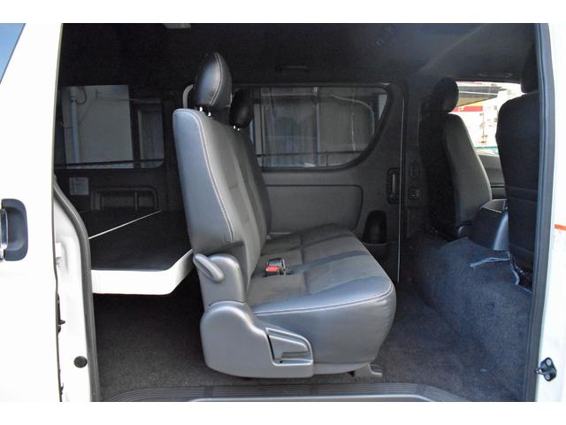 ハイエースバン スーパーＧＬ　ダークプライムＩＩ　６型　３ヵ月３０００ｋｍ保証付き　純正ＬＥＤヘッドライト・スマートキー・ナビ・ＴＶ・社外ベットキット・パワースライドドア付き（13枚目）