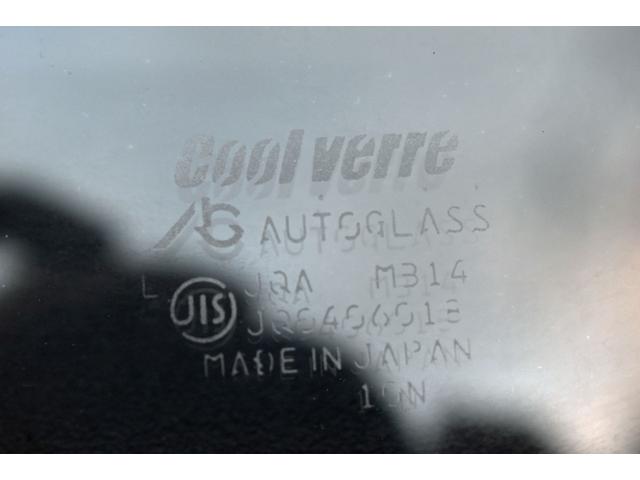 ハイエースバン スーパーＧＬ　ダークプライムＩＩ　６型　３ヵ月３０００ｋｍ保証付き　純正ＬＥＤヘッドライト・スマートキー・ナビ・ＴＶ・社外ベットキット・パワースライドドア付き（31枚目）