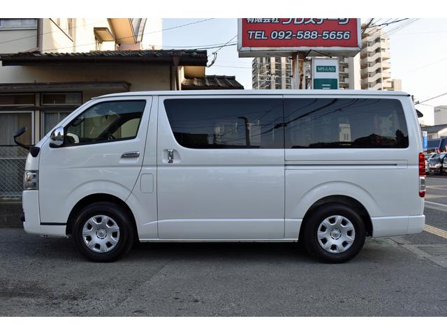 ハイエースバン スーパーＧＬ　ダークプライムＩＩ　５型　３ヶ月３０００ｋｍ保証付き　ＬＥＤヘッドライト・スマートキー・ナビ・ＴＶ・バックカメラ・トヨタセーフティーセンス・パワースライドドア付き（4枚目）