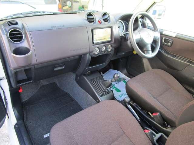 VR 4WD 禁煙車 記録簿 パワステ ABS Wエアバッグ エアコン ナビ ワンセグTV ETC キーレス パワーウインドウ アルミホイール(25枚目)