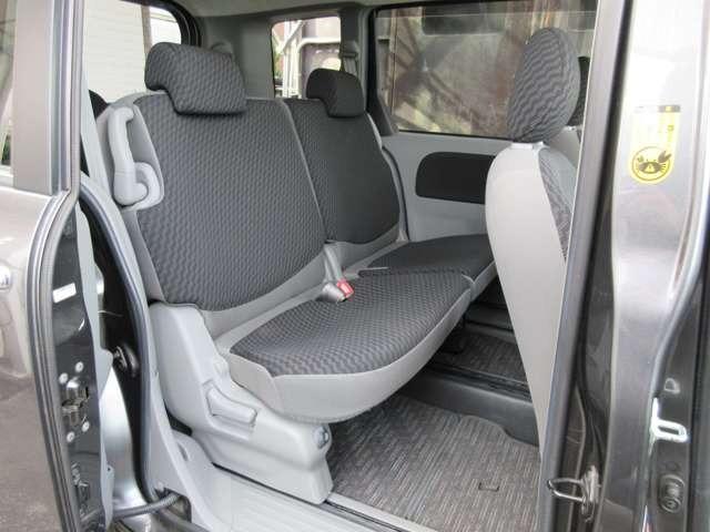 X Sエディション 1年保証付き 禁煙車 ワンオーナー HDDナビ CD&DVD再生 ワンセグTV ETC 3列シート HIDヘッドライト 両側電動スライドドア フルエアロ キーレス 盗難防止システム(30枚目)