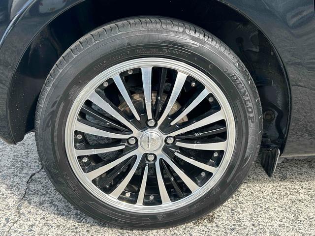 ｉＱ １００Ｇ　レザーパッケージ　革シート　スマートキー　ナビＴＶバックカメラ　フォグランプ（12枚目）